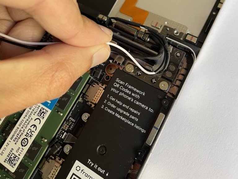 How to Remove Wi‑Fi Antenna QN55Q80TAFXZA